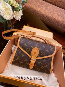 LV Handbags 587